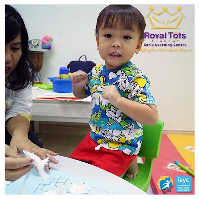 Detail Royal Tots Academy Nomer 38