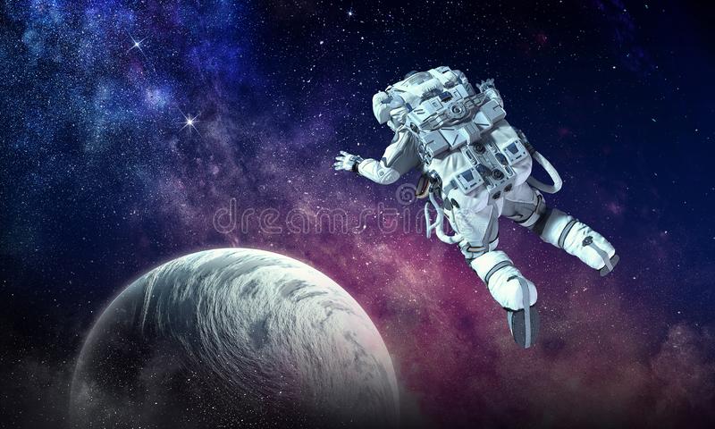 Detail Royalty Free Astronaut Images Nomer 48