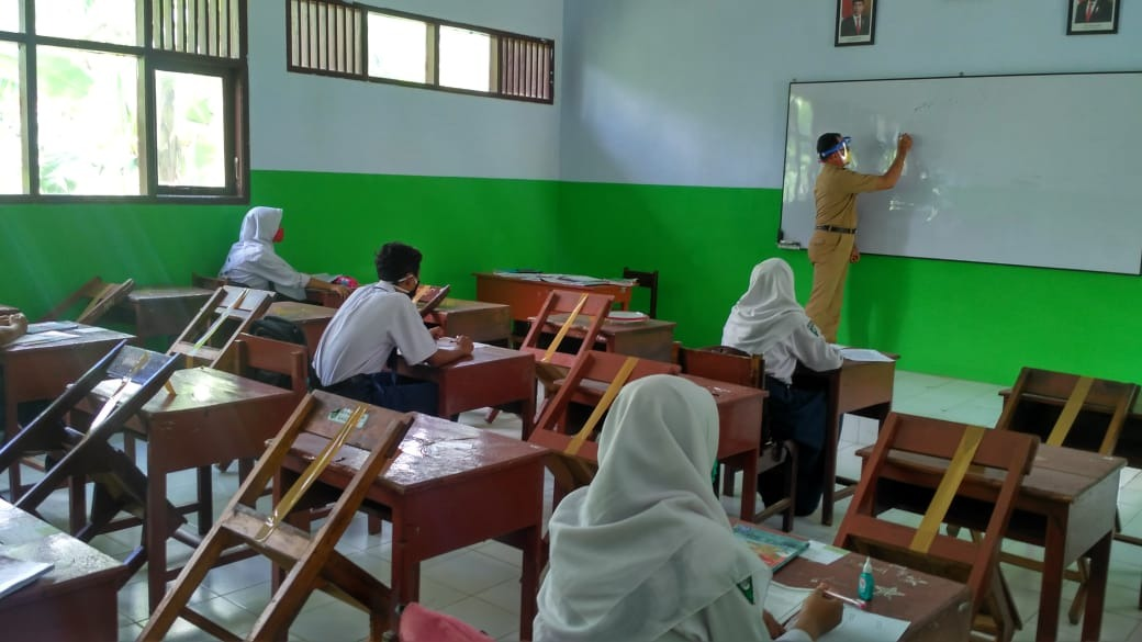 Detail Ruang Kelas Ruang Guru Nomer 36