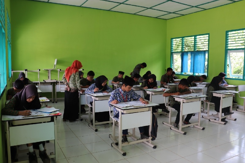 Detail Ruang Kelas Sekolah Nomer 4