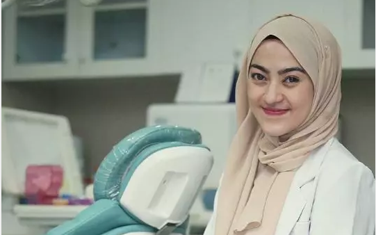 Detail Dokter Perempuan Cantik Nomer 42