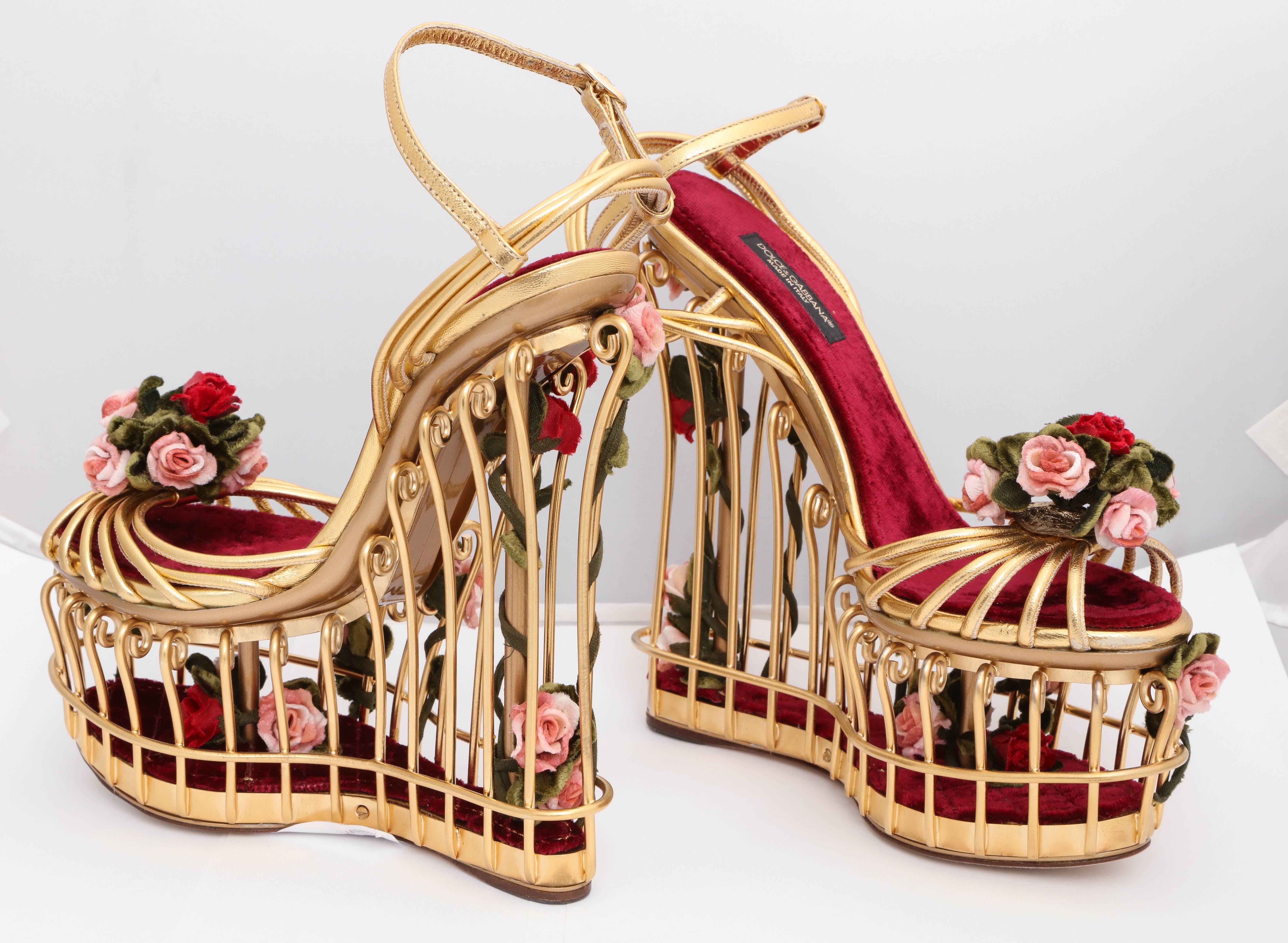 Detail Dolce And Gabbana Bird Cage Shoes Nomer 8