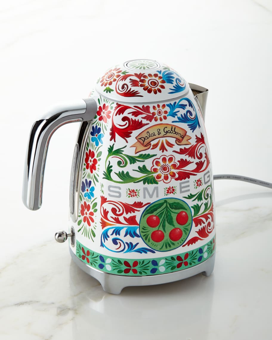 Detail Dolce Gabbana Tea Kettle Nomer 9