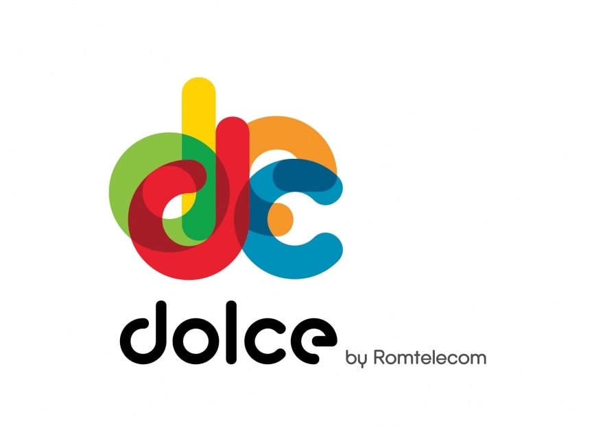 Detail Dolce Logo Nomer 40