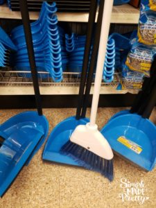 Detail Dollar Tree Sponge Mop Nomer 21