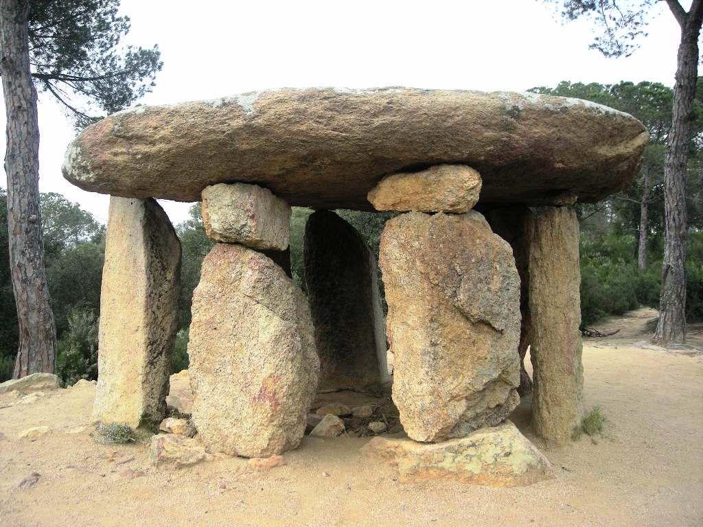 Detail Dolmen Di Indonesia Nomer 24