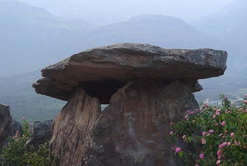 Detail Dolmen Di Indonesia Nomer 9