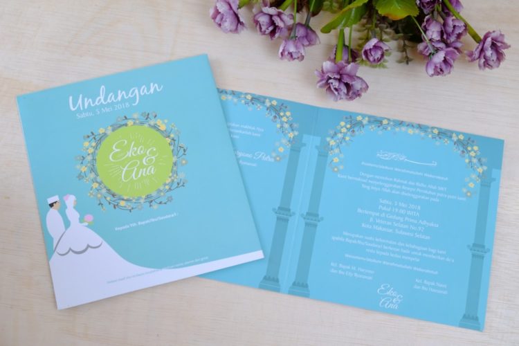 Detail Undangan Pernikahan Simple Dan Elegan Warna Biru Nomer 9