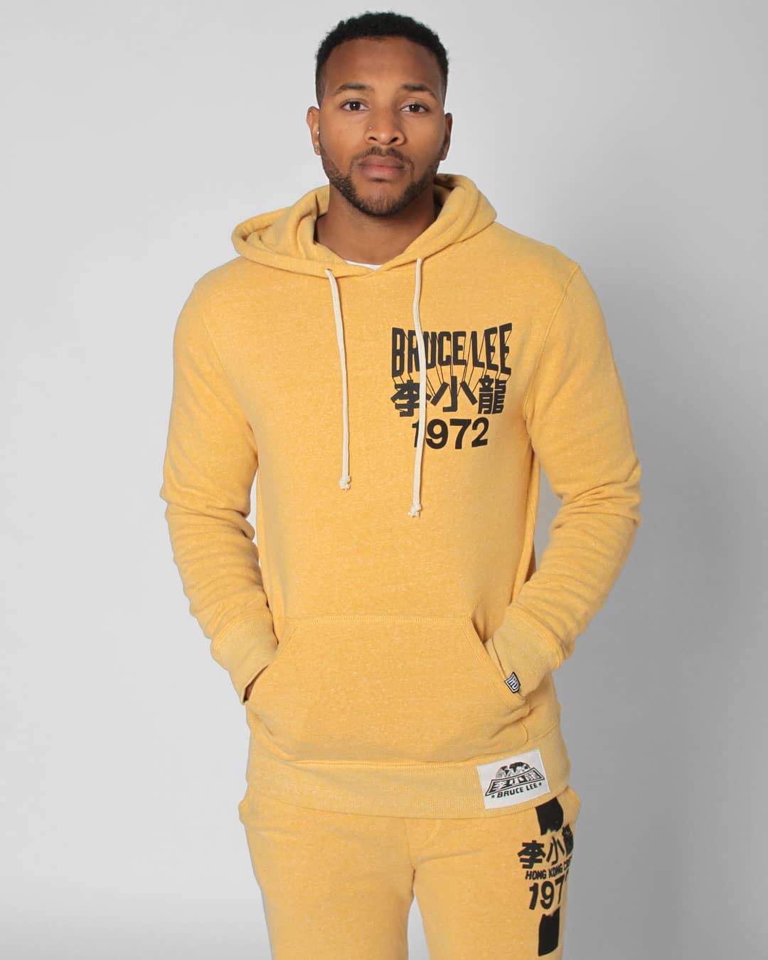 Detail Under Armour Bruce Lee Hoodie Nomer 39