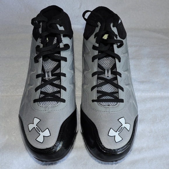 Detail Under Armour Heater Baseball Cleats Nomer 39