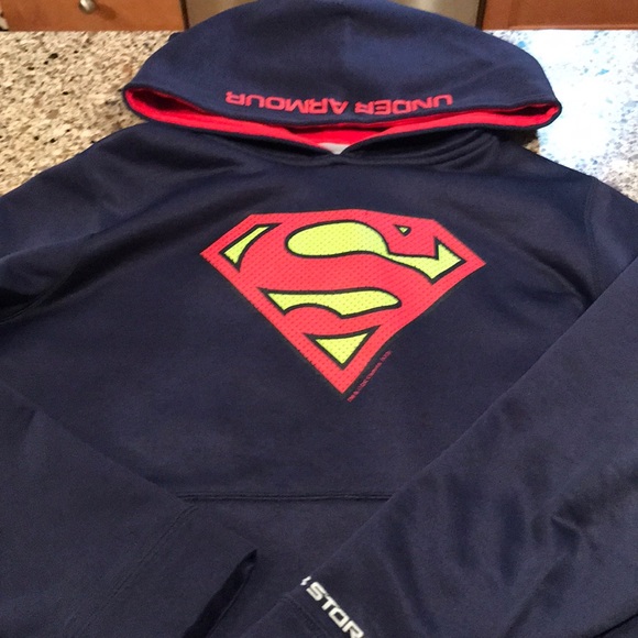 Detail Under Armour Superman Hoodie Nomer 24