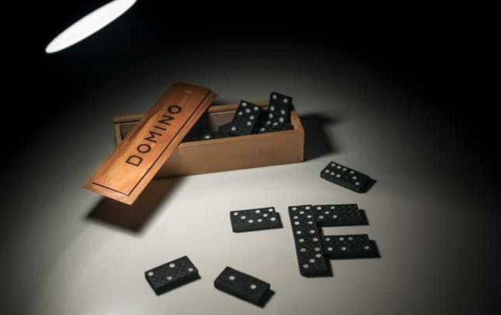 Detail Dominoes Image Nomer 48