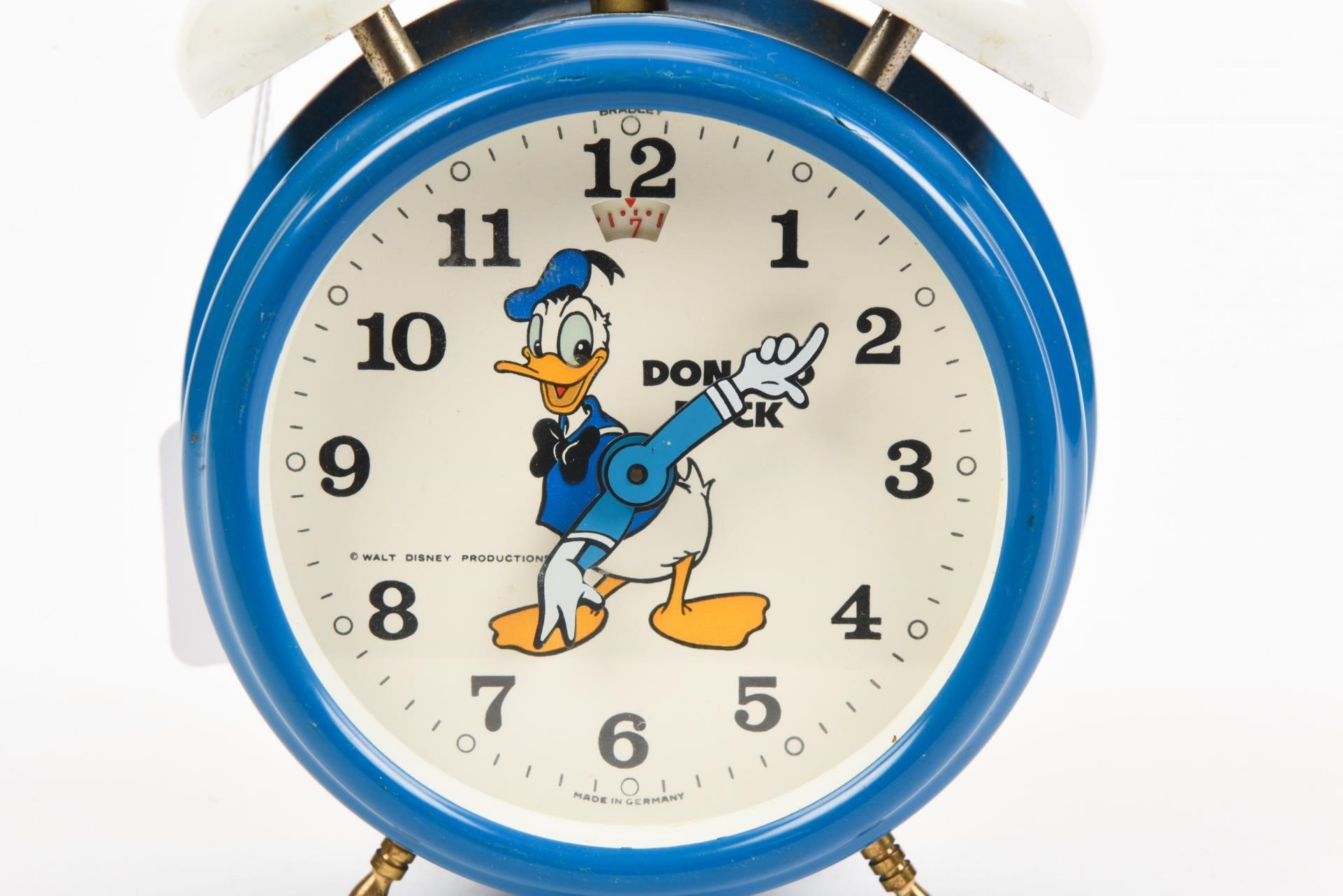 Detail Donald Duck Alarm Clock Nomer 26