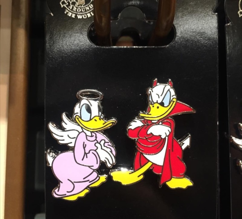 Detail Donald Duck Devil And Angel Nomer 43