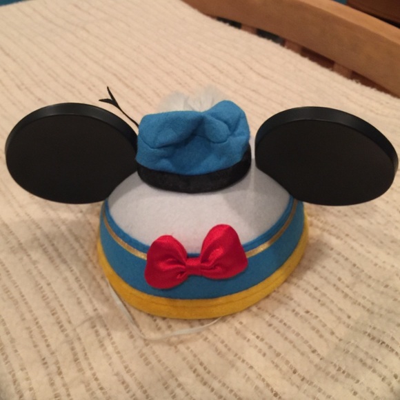 Detail Donald Duck Ears Hat Nomer 12