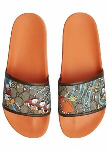 Detail Donald Duck Gucci Slides Nomer 2