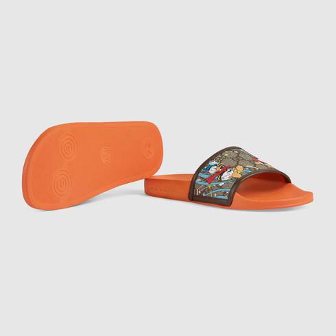 Detail Donald Duck Gucci Slides Nomer 13