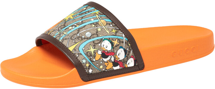 Detail Donald Duck Gucci Slides Nomer 24