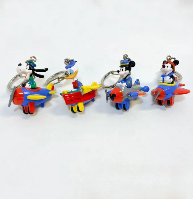 Detail Donald Duck Keychain Nomer 41