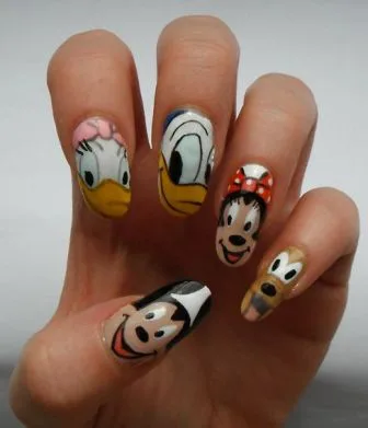 Detail Donald Duck Nails Design Nomer 43