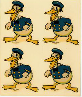 Detail Donald Duck Original Design Nomer 2