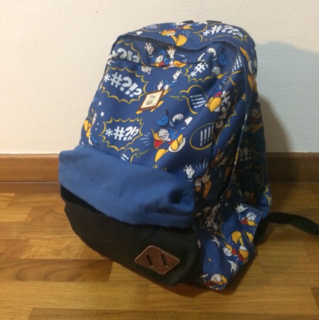 Detail Donald Duck Vans Backpack Nomer 32