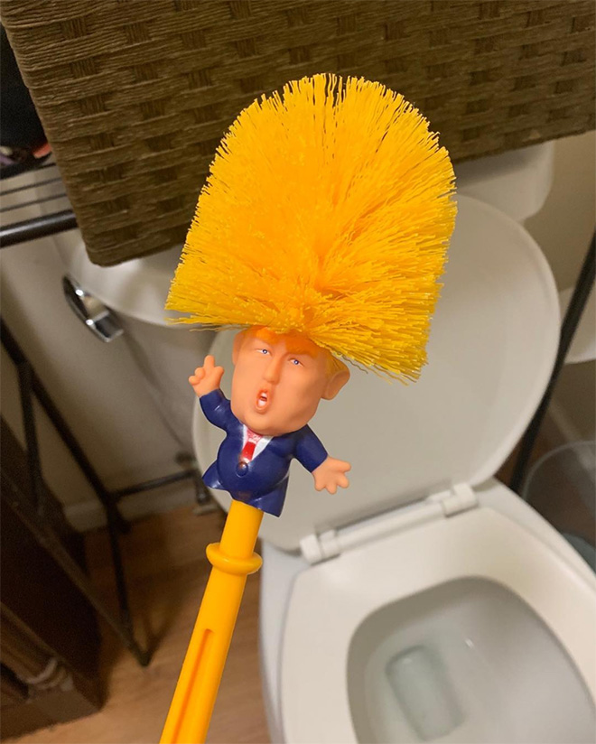 Detail Donald Trump Toilet Bowl Brush Nomer 23