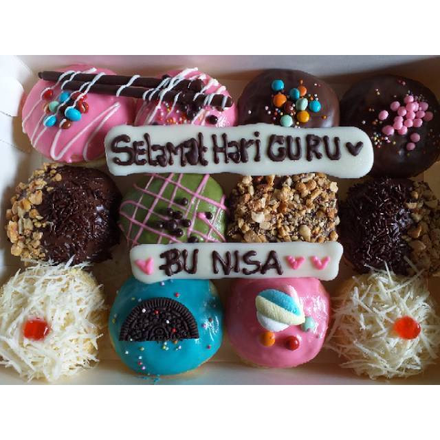 Detail Donat Kue Ulang Tahun Nomer 11