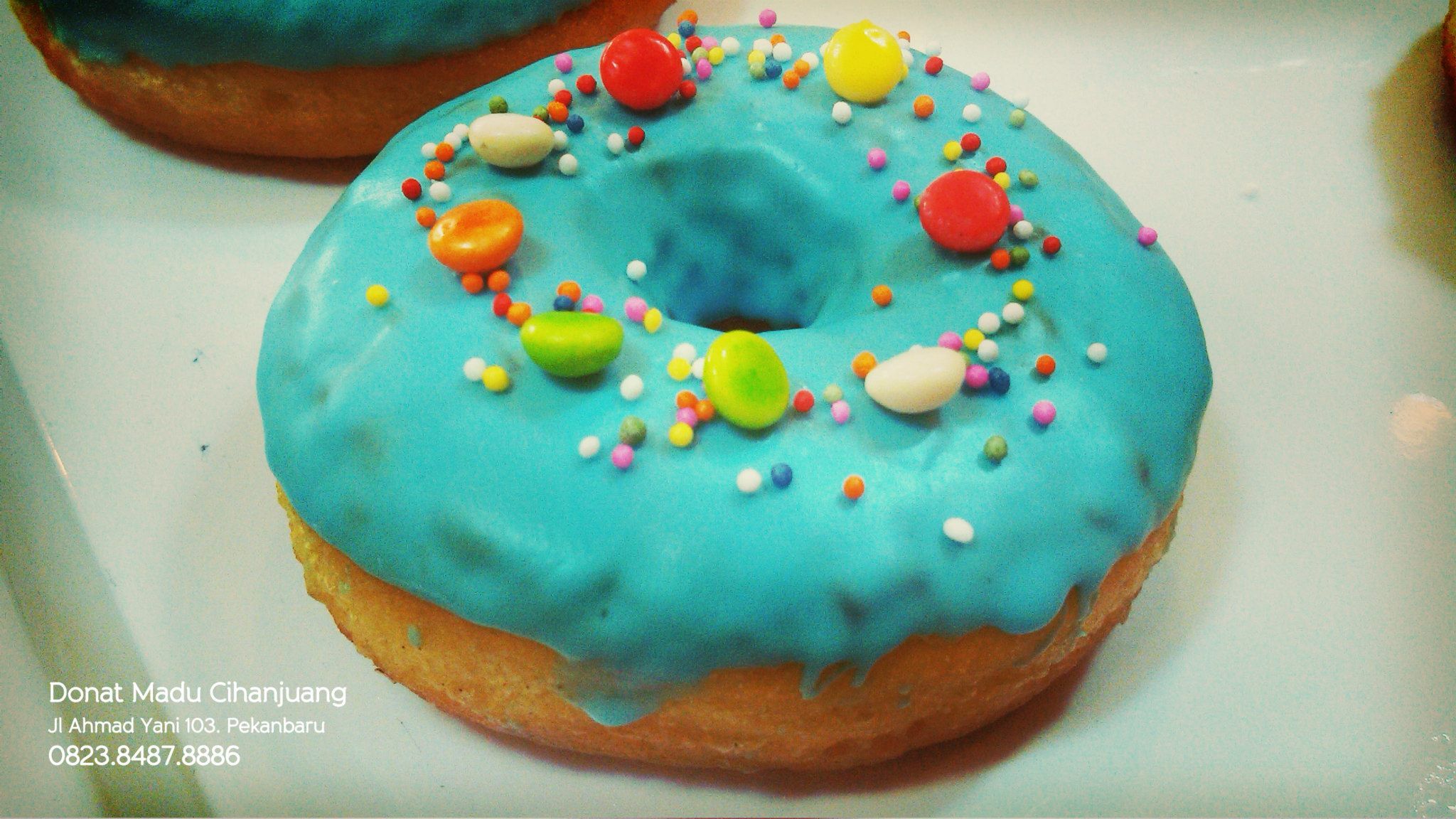 Detail Donat Warna Biru Nomer 3