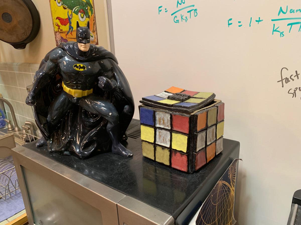 Detail Rubix Cube Cookie Jar Nomer 5