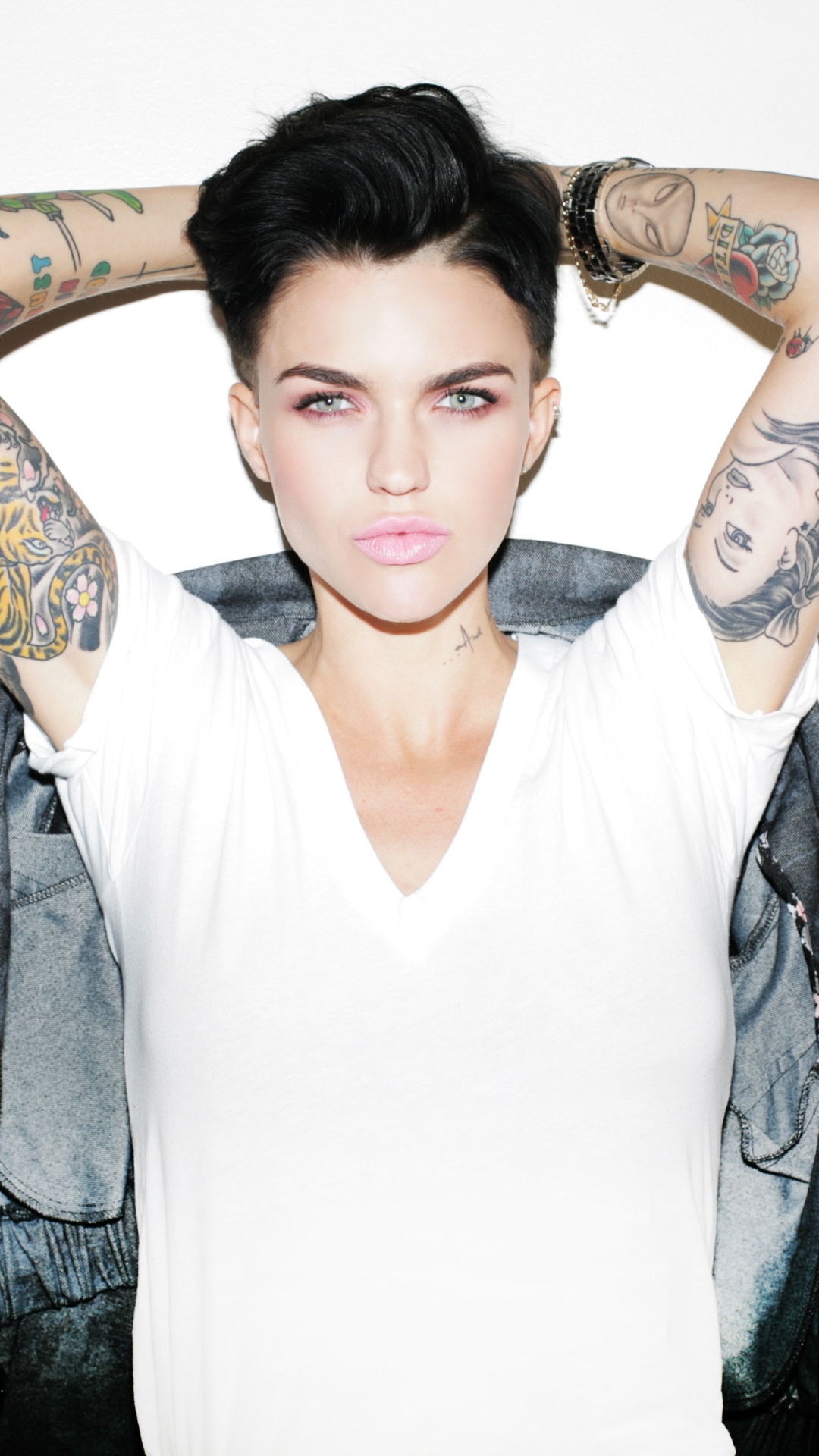 Detail Ruby Rose Wallpaper Iphone Nomer 9