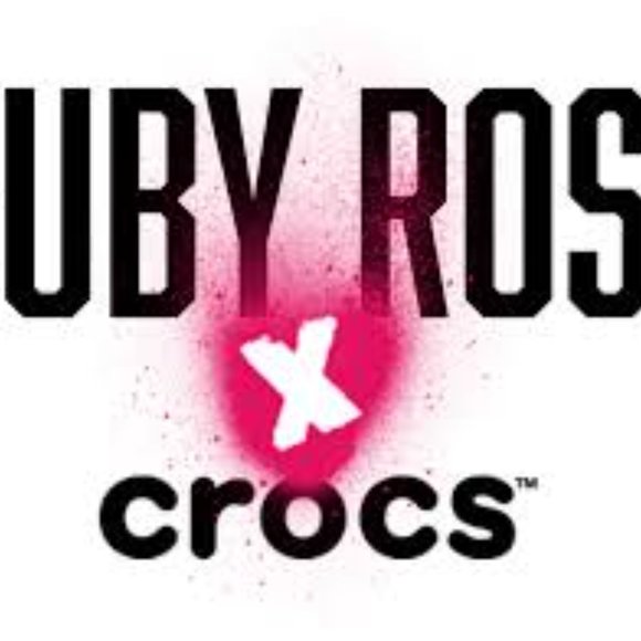 Detail Ruby Rose X Crocs Nomer 35