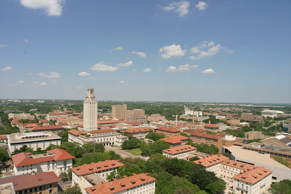 Universitas Di Kota Texas - KibrisPDR
