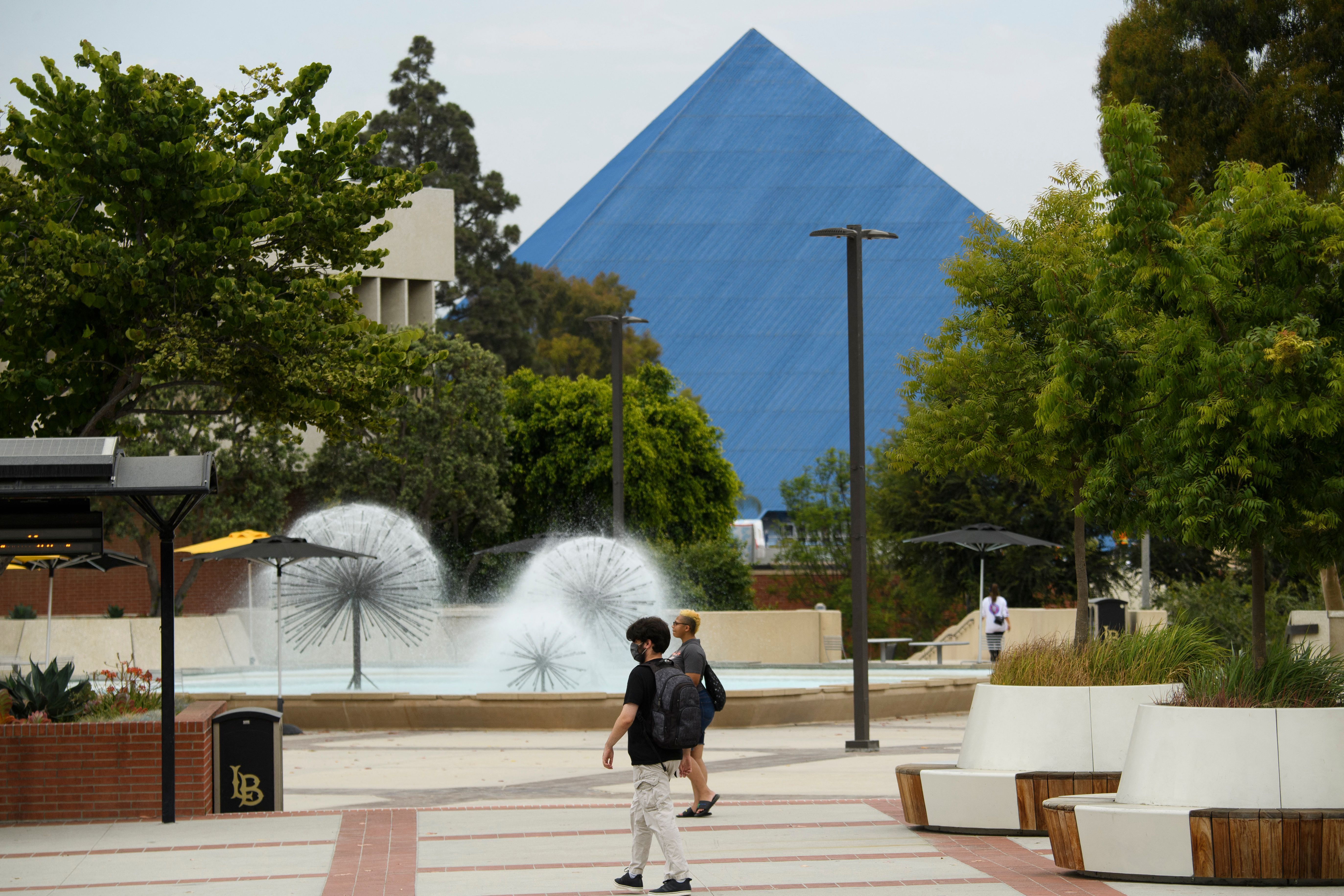 Detail Universitas Negeri California Long Beach Nomer 40