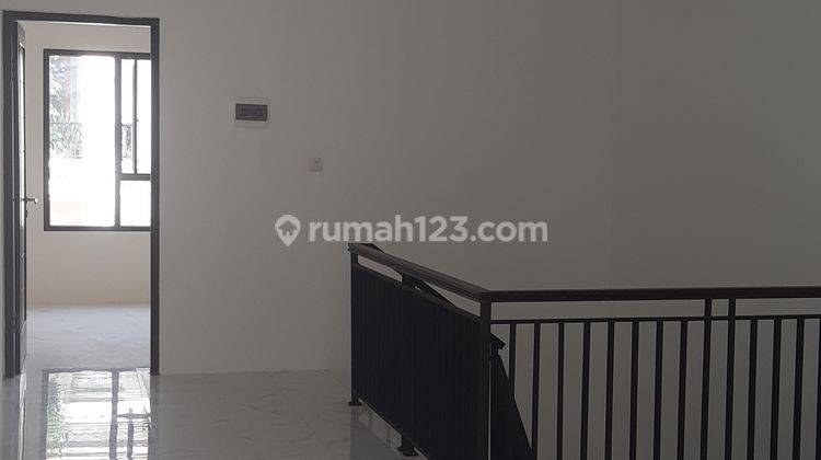 Detail Rumah 123 Jakarta Barat Nomer 47