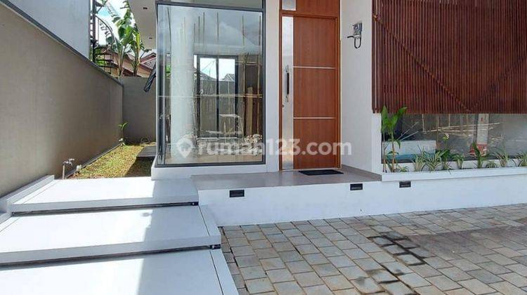 Detail Rumah 123 Jakarta Selatan Nomer 15