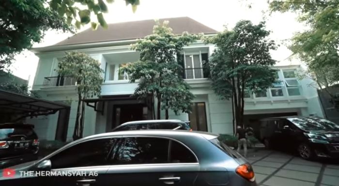 Detail Rumah 60 Miliar Nomer 9