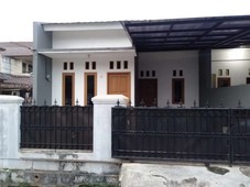 Detail Rumah Ada Garasi Mobil Nomer 22