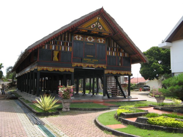 Detail Rumah Adat Aceh Nomer 43