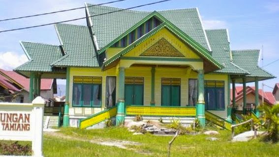 Detail Rumah Adat Aceh Tamiang Nomer 10