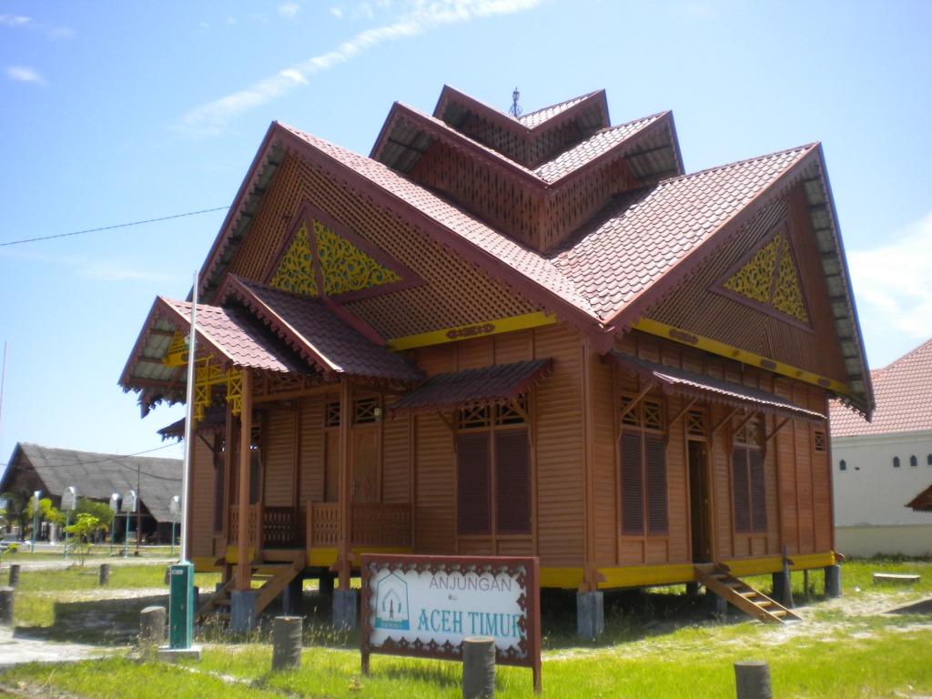 Detail Rumah Adat Aceh Tamiang Nomer 4