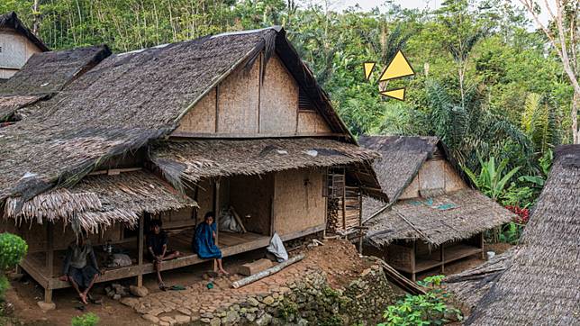 Detail Rumah Adat Banten Nomer 17