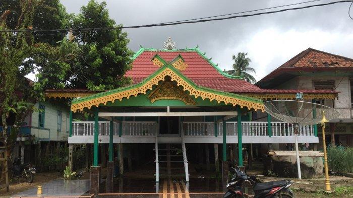 Detail Rumah Adat Banyumas Nomer 30