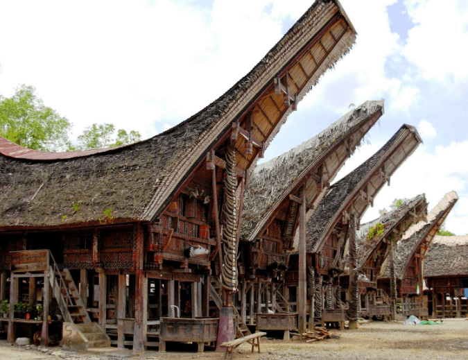 Detail Rumah Adat Bugis Bone Nomer 51