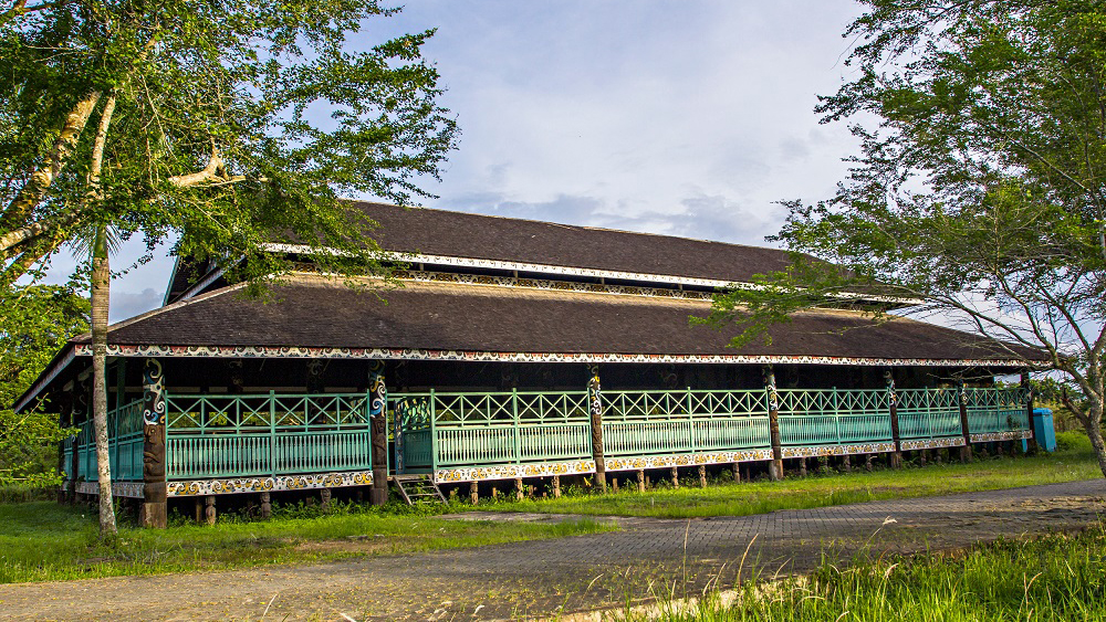 Detail Rumah Adat Daerah Kalimantan Barat Nomer 52