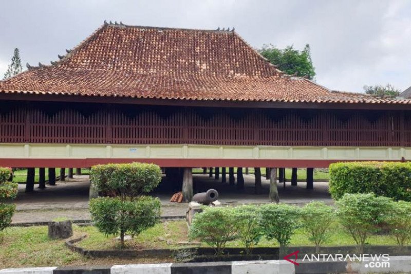 Detail Rumah Adat Daerah Sumatera Selatan Nomer 39