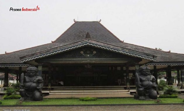 Detail Rumah Adat Dki Yogyakarta Nomer 15