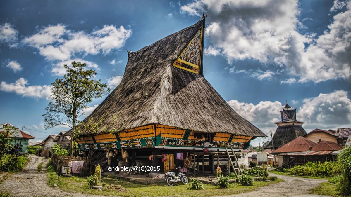 Detail Rumah Adat Karo Nomer 34