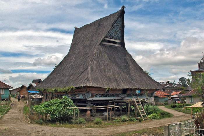 Detail Rumah Adat Karo Nomer 40