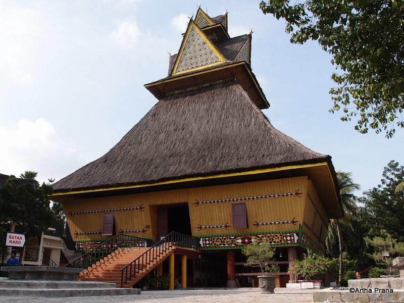 Detail Rumah Adat Karo Nomer 5